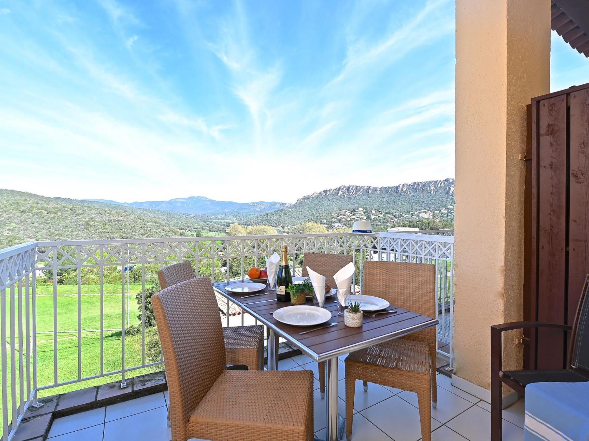 Apartment Village Cap Esterel - Le Village-14 By Interhome Saint-Raphaël Zewnętrze zdjęcie